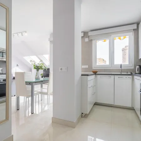 Apartament Castillo *